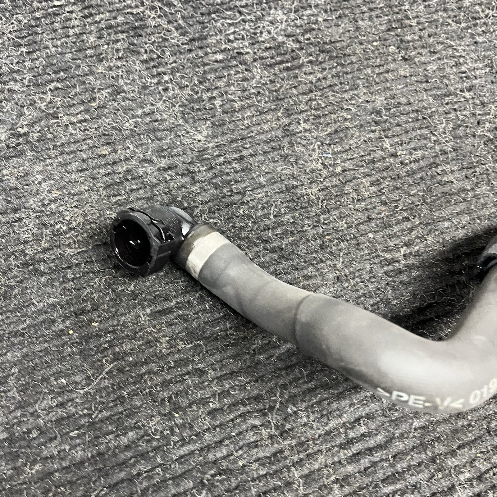 ☑️ 12-16 BMW F22 F30 F32 228i 328i Radiator Coolant Water Hose Pipe 7619256 OEM