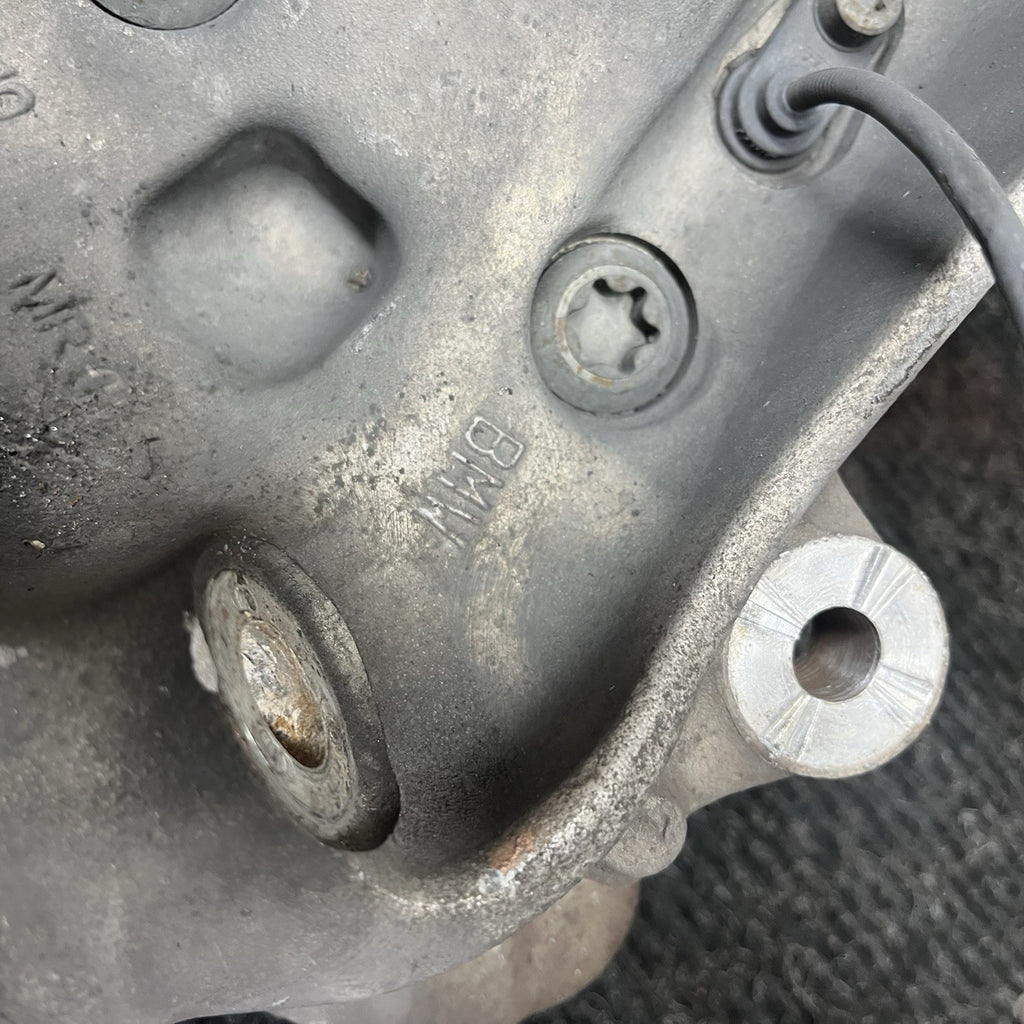 ☑️ 2012-2016 BMW 328I F30 RWD FRONT PASSENGER SIDE WHEEL HUB SPINDLE KNUCKLE OEM