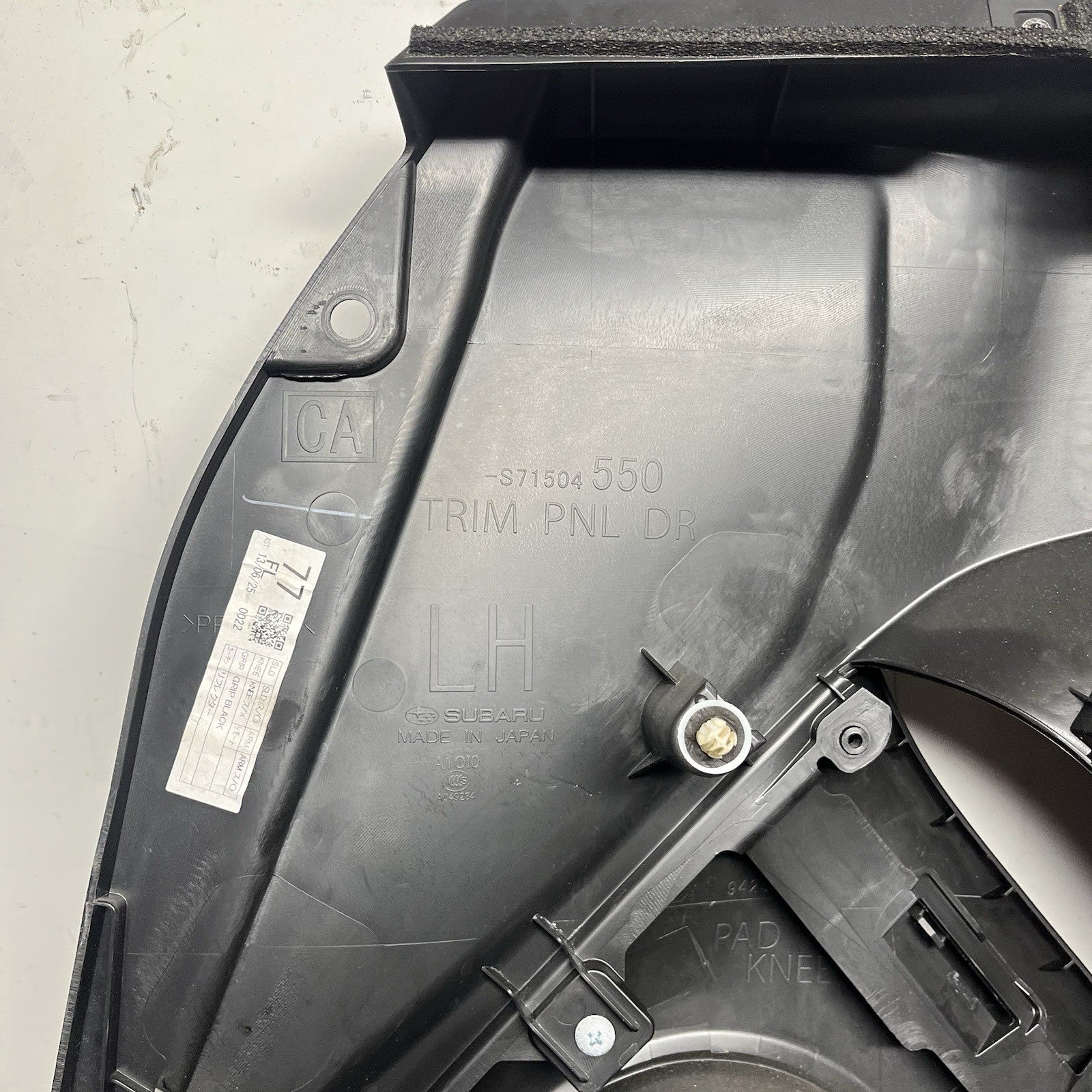 ☑️ 2013-2017 Subaru BRZ FRS Left Driver Side Interior 10 Series Door Panel OEM