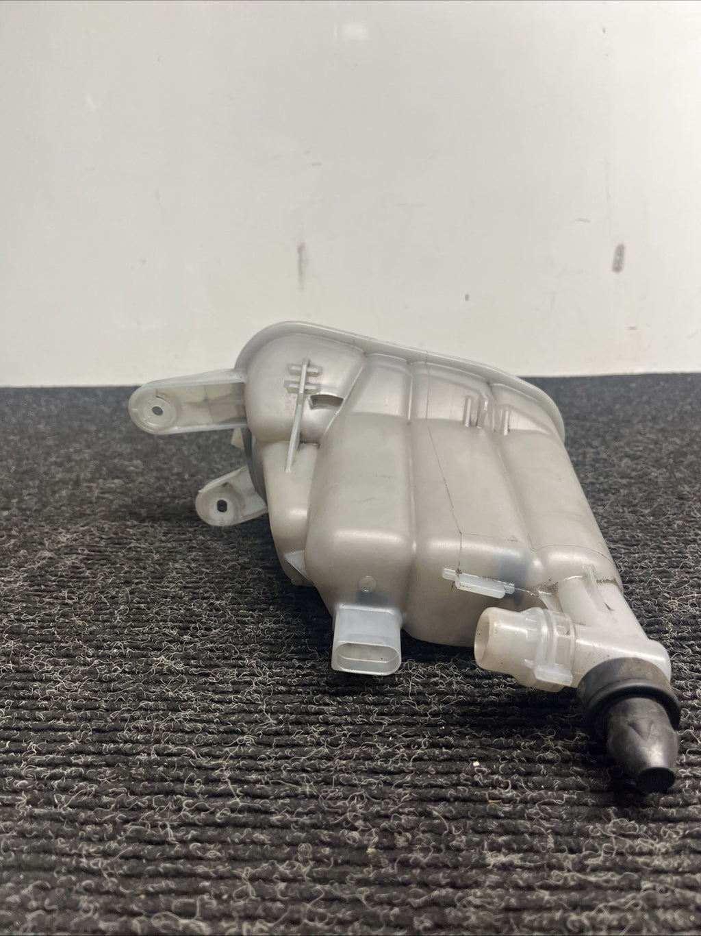 ☑️ 09-16 Audi 2.0T A4 A5 Q5 B8 Coolant Expansion Tank Reservoir Overflow OEM