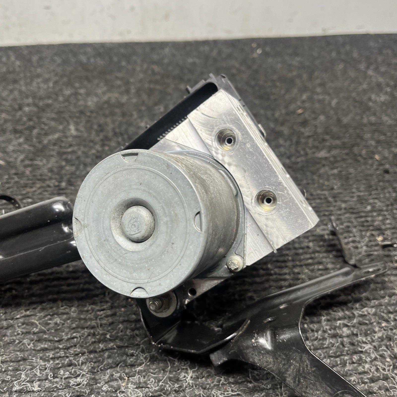 ☑️ 2015 SUBARU IMPREZA WRX STI ABS Pump 2.5L turbo STi 27536FG220 OEM