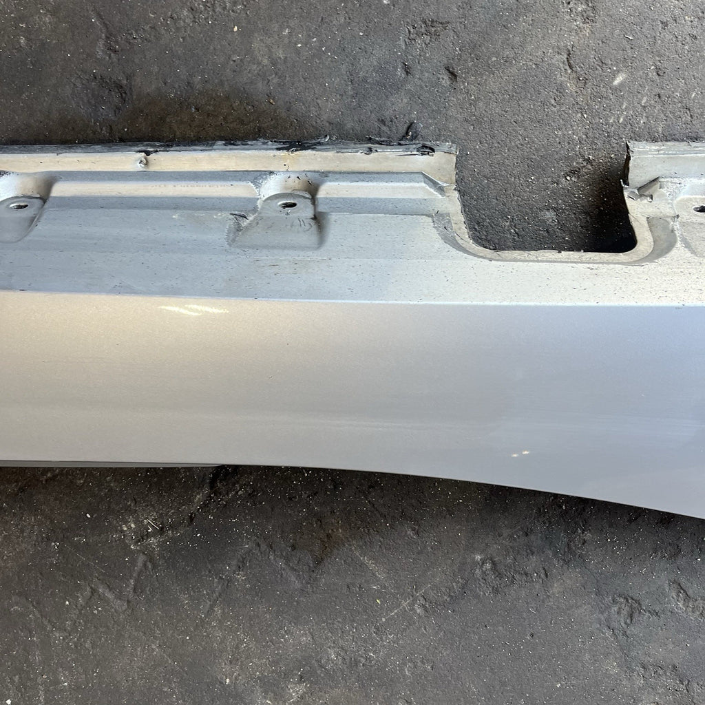 ☑️ 03-08 BMW E85 Z4 LEFT SIDE SKIRT ROCKER PANEL MOLDING TITAN SILVER OEM