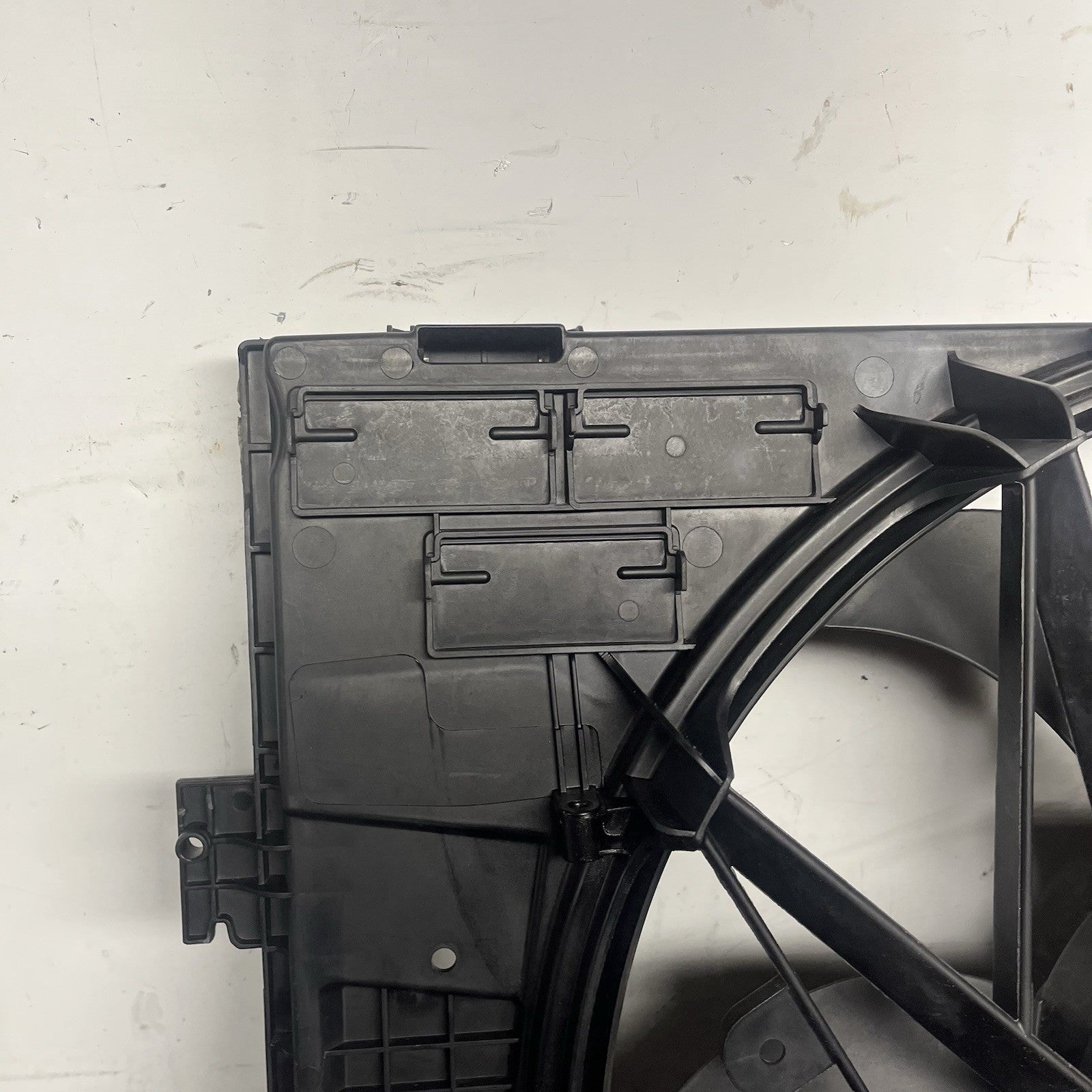 ☑️ 2011-2014 BMW F25 X3 XDRIVE35I N55 ENGINE RADIATOR COOLING FAN ASSEMBLY OEM