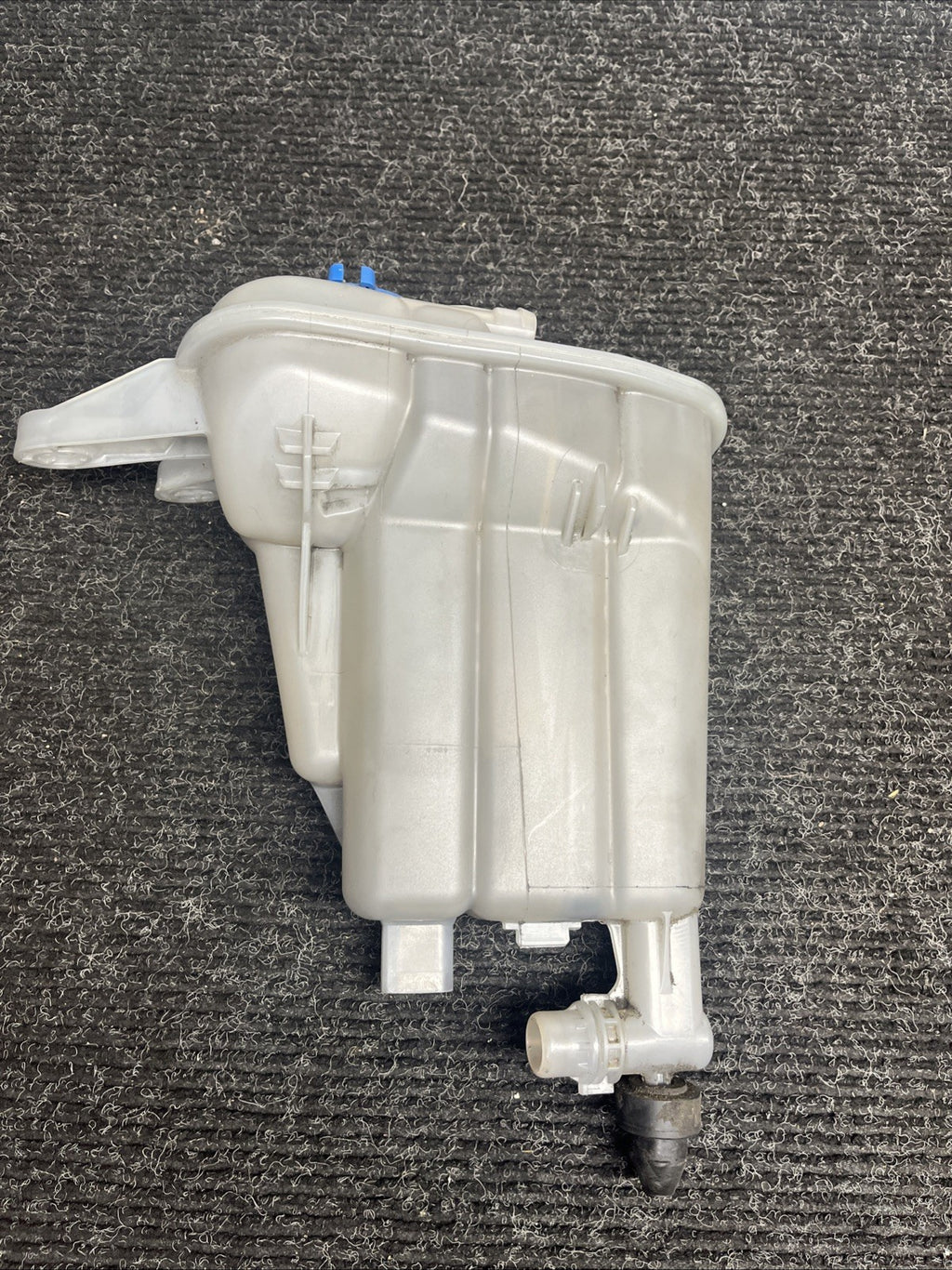 ☑️ 09-16 Audi 2.0T A4 A5 Q5 B8 Coolant Expansion Tank Reservoir Overflow OEM
