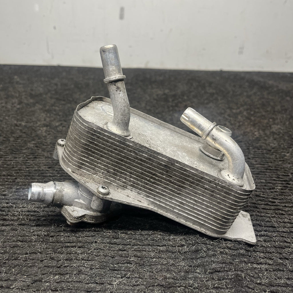 ☑️ 07-13 BMW E82 E88 E90 E91 E92 135I 335 TRANSMISSION HEAT EXCHANGER OIL COOLER