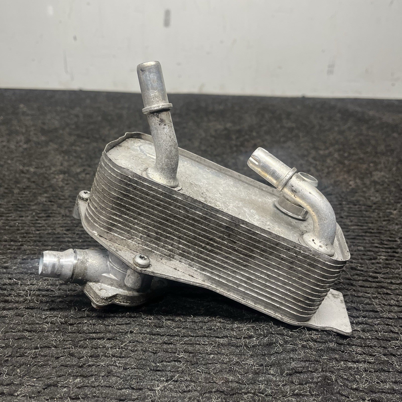 ☑️ 07-13 BMW E82 E88 E90 E91 E92 135I 335 TRANSMISSION HEAT EXCHANGER OIL COOLER