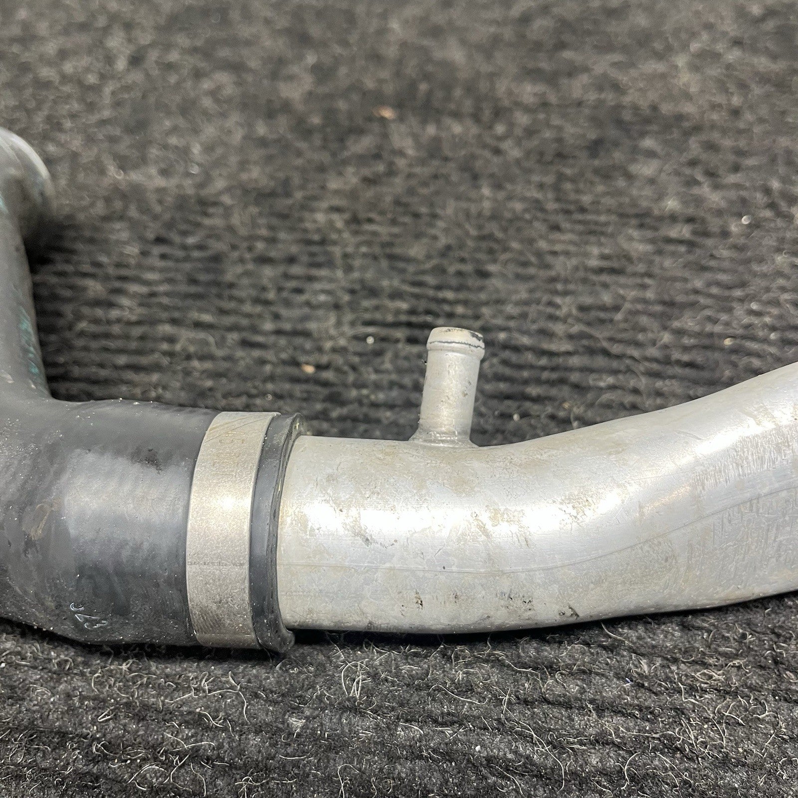 ☑️ 2011 BMW N55 BMW Engine Coolant Pipe 7588880 OEM