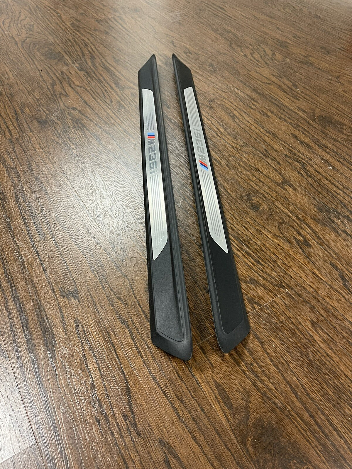 BMW M SPORT DOOR SCUFF ENTRY PLATES SILL STEP PAIR F22 M235i M235Xi