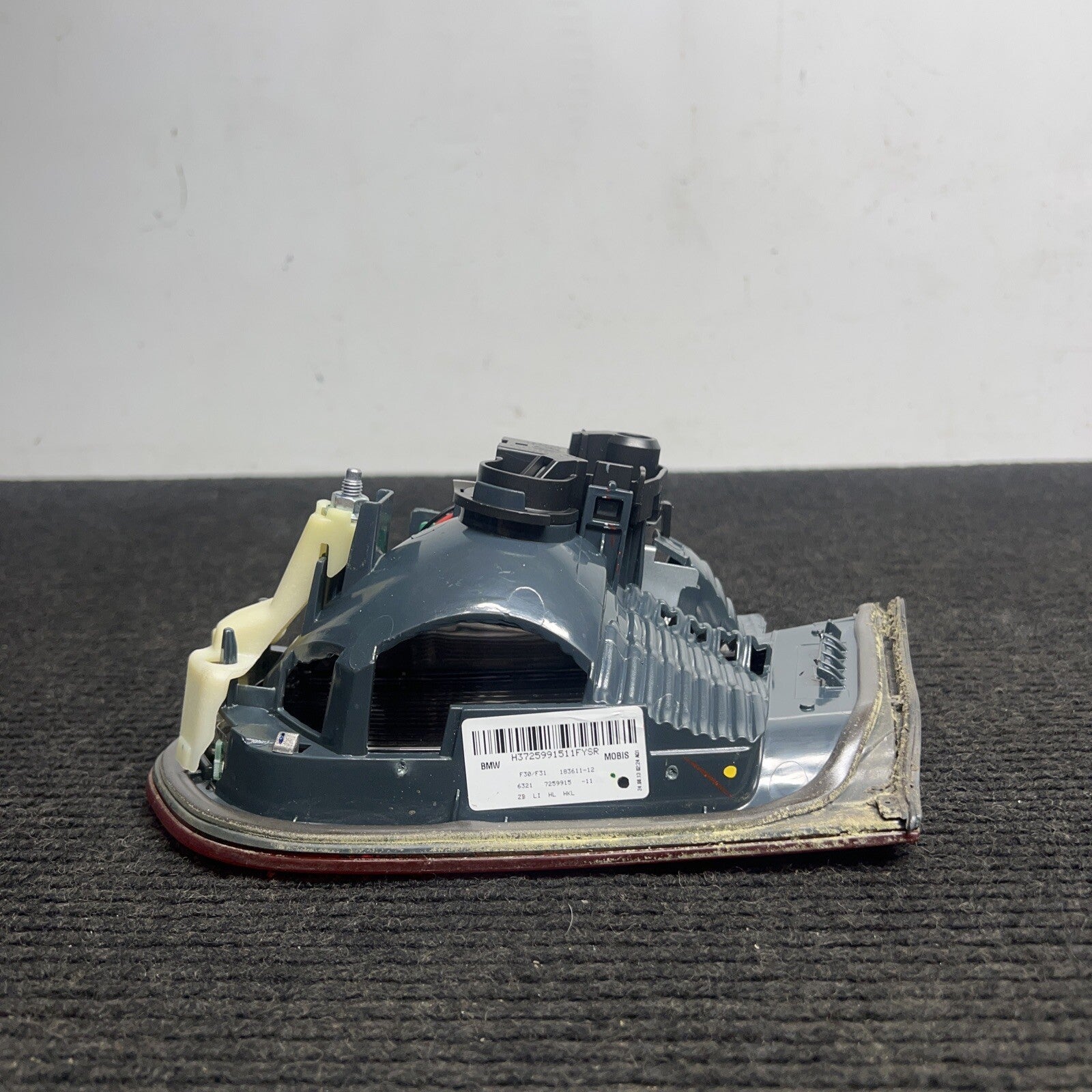 ☑️ 12 13 14 15 BMW F30 320I 328I 335I LEFT DRIVER INNER TAIL LIGHT LAMP OEM