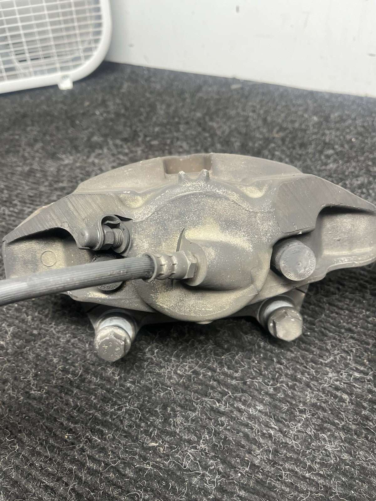 ☑️ 06-11 E90 E91 E92 E93 E84 335 Z4 BMW 335i Front Brake Caliper Set OEM