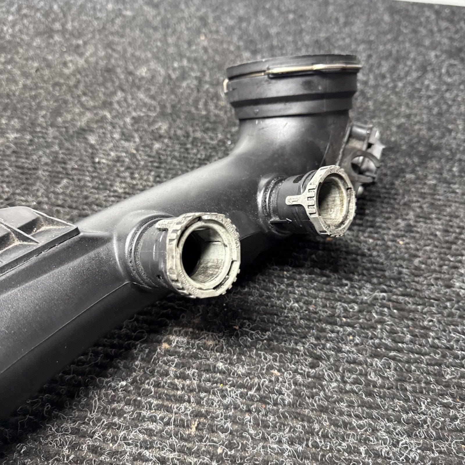 ☑️ 07-13 OEM BMW E90 E92 E93 335I Charge Pipe Diver Valves Induction Pipe N54