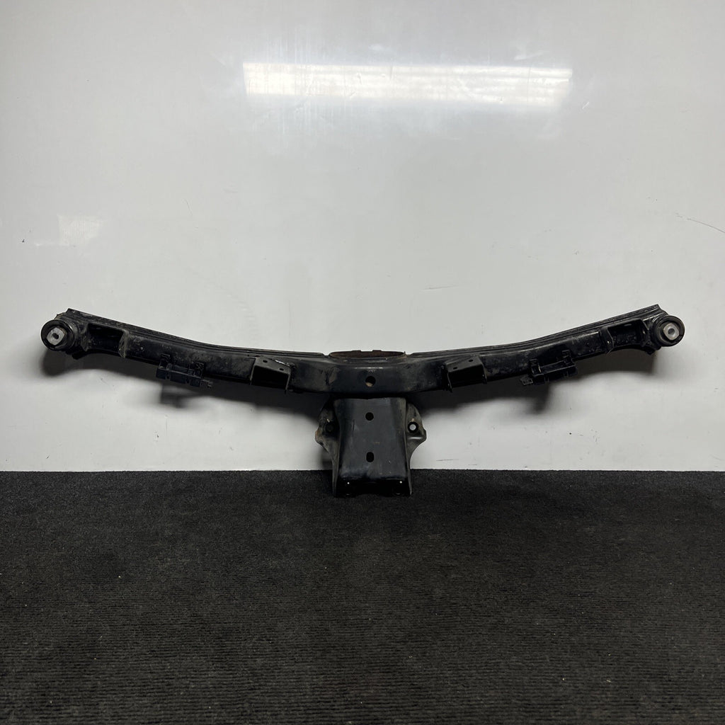 ☑️ 1998-2002 BMW Z3 Roadster Coupe Rear Subframe Carrier OEM