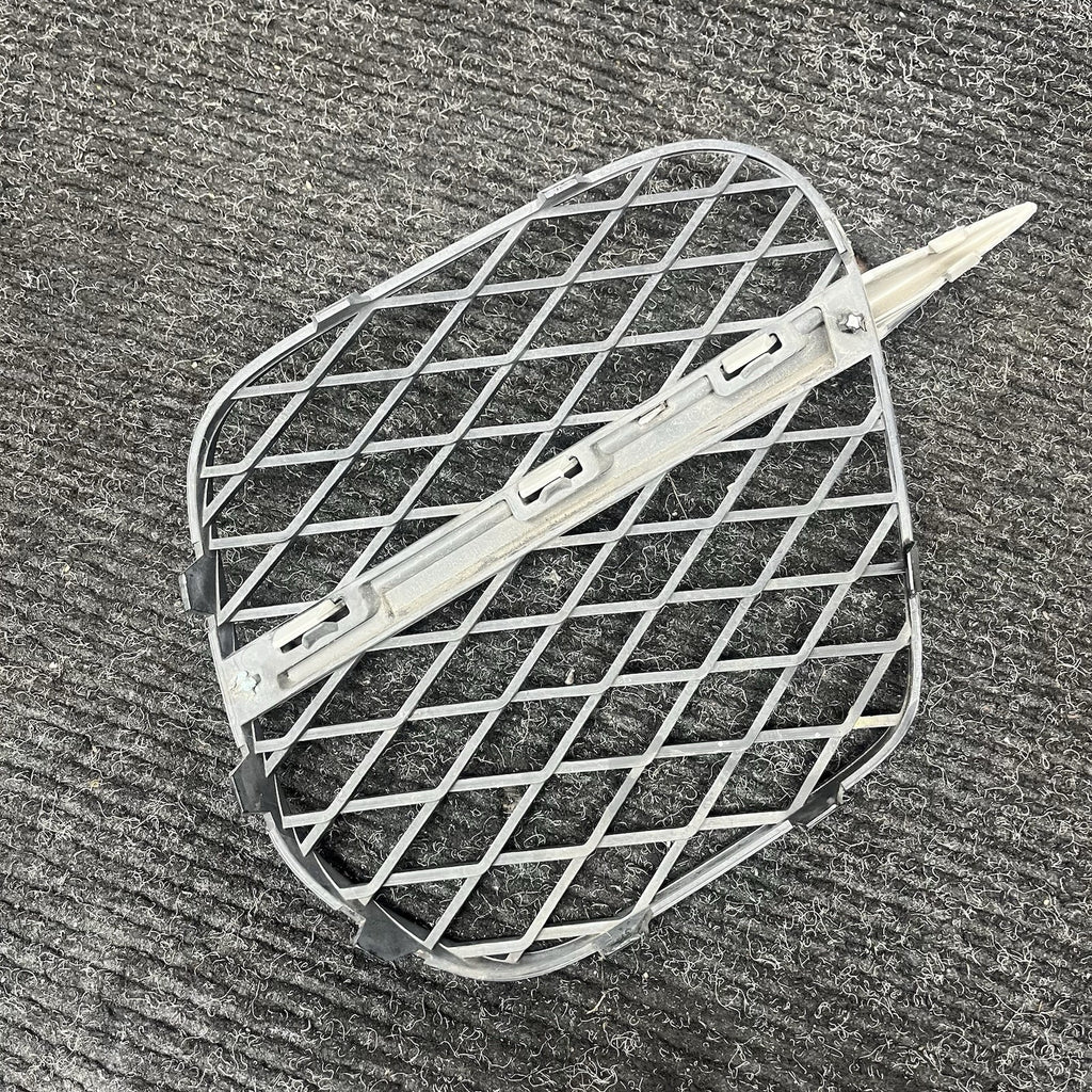 ☑️ 09-13 BMW E70 X5 35DX Front Left Driver Side Outer Bumper Grille 7222857 OEM