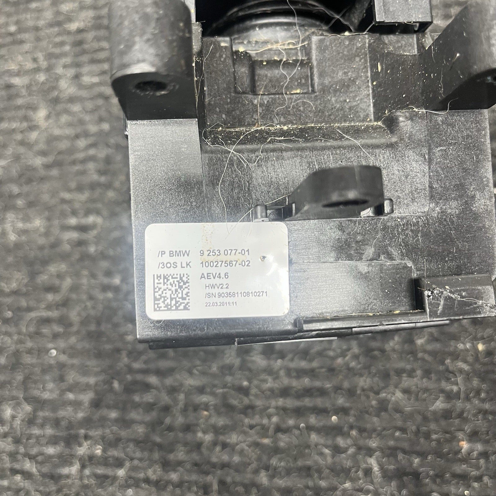 ☑️ 2011 BMW X3 Automatic Gear Shifter Lever Assembly OEM 9253077