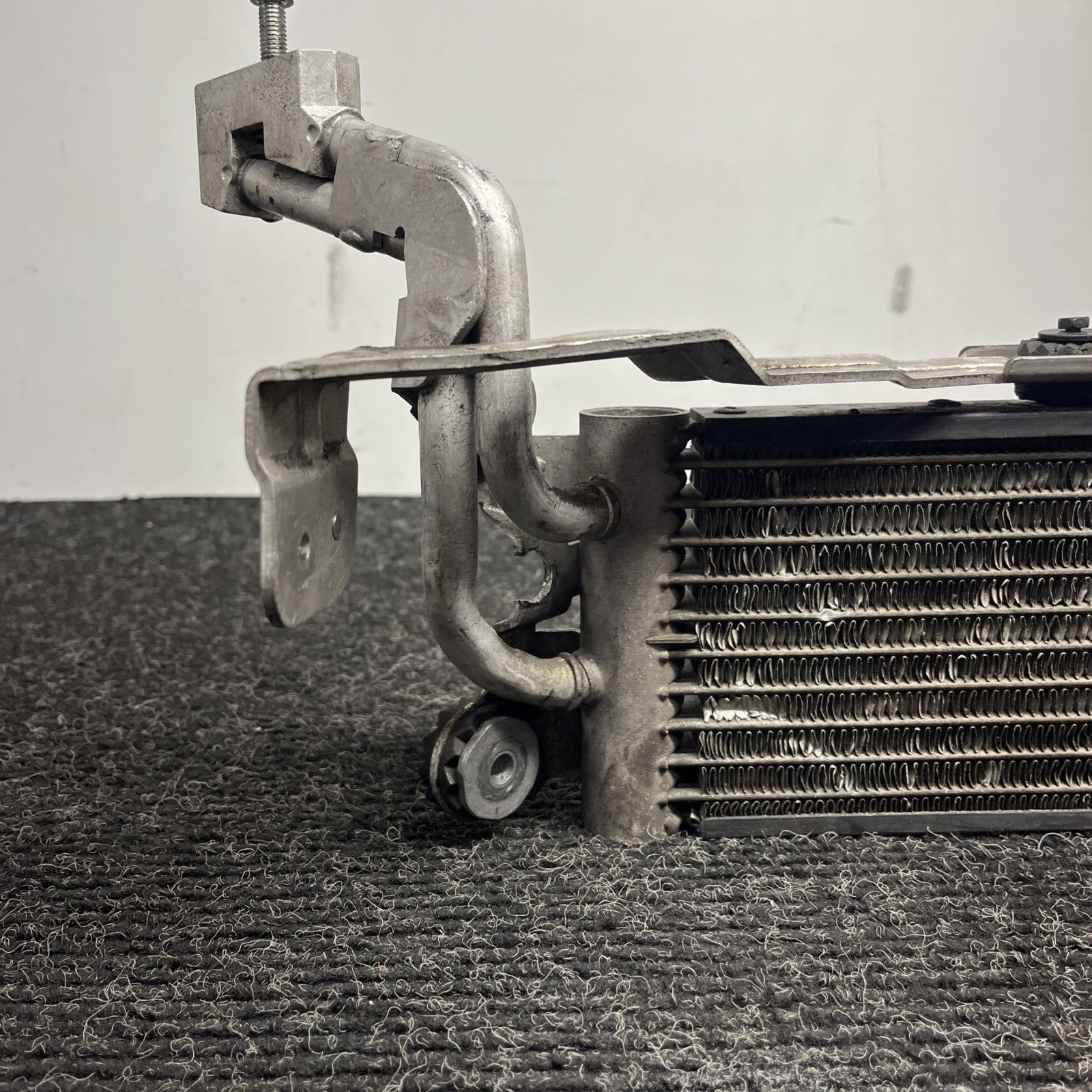 ☑️ 07-15 BMW OEM E90 E92 X1 S65 N54 N55 Right Engine Oil Cooler Radiator