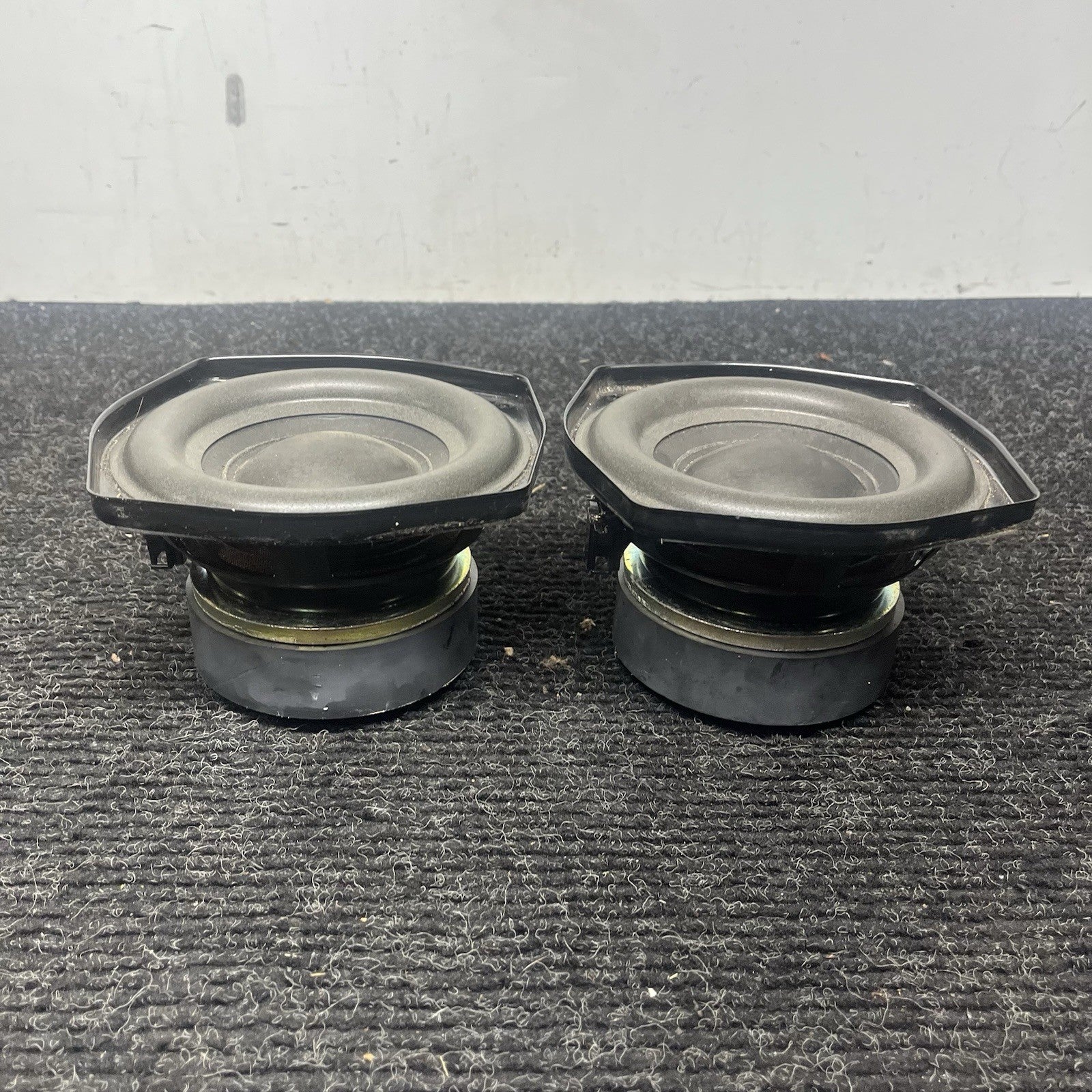 ☑️ 03-08 BMW E85 Z4 SET OF 2 REAR LEFT & RIGHT TOP HI-FI SUBWOOFER SPEAKER OEM