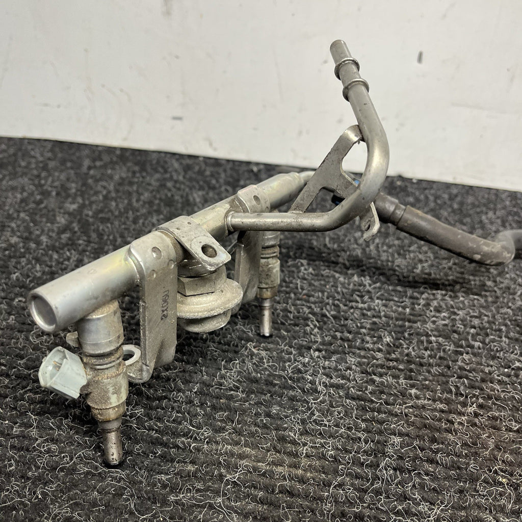 ☑️ Scion FRS Subaru BRZ 86 FA20 Engine Injector Fuel Rails PAIR L&R OEM