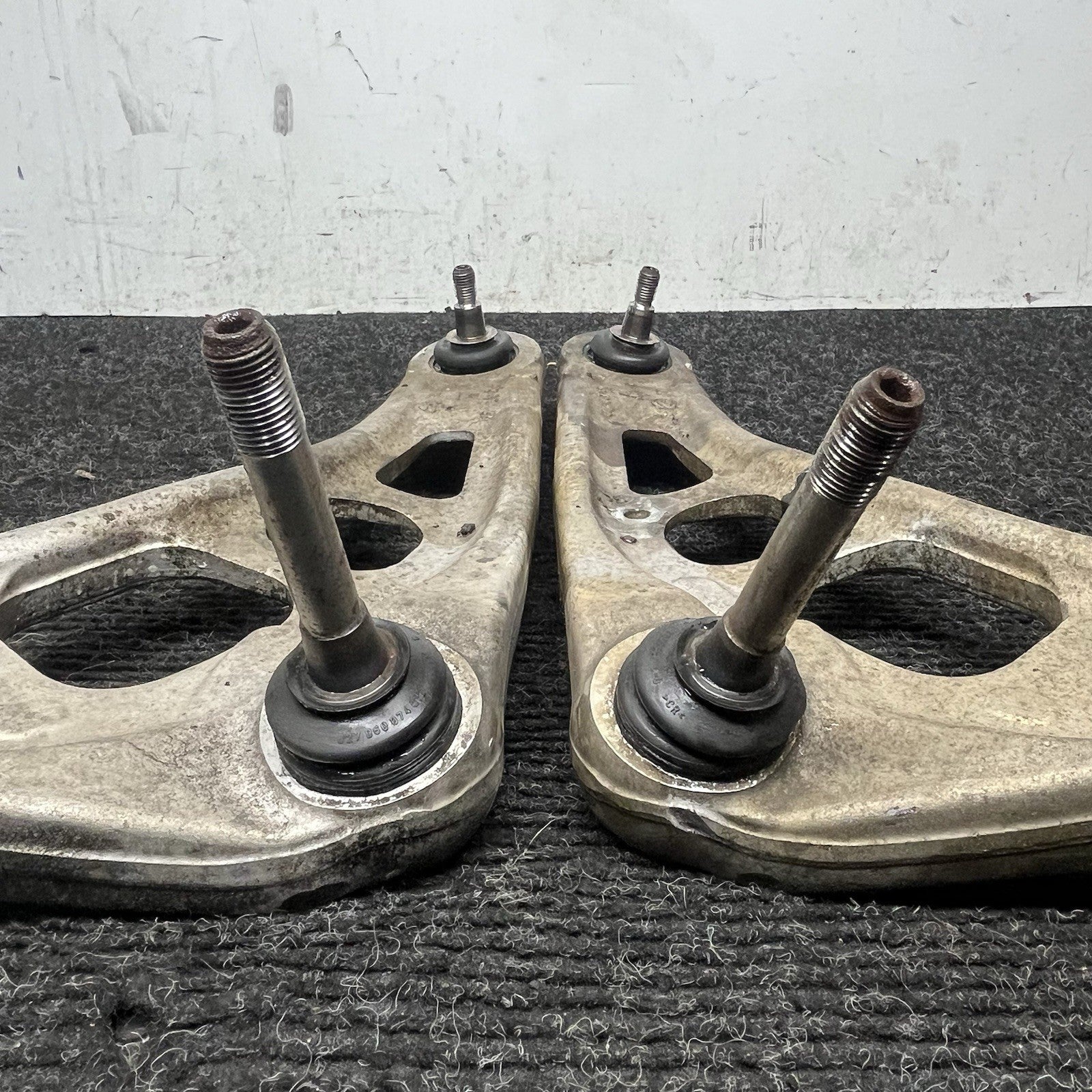 ☑️ 00–06 BMW E46 3-Series RWD E85 Z4 Front Lower Control Arm Wishbone Pair OEM