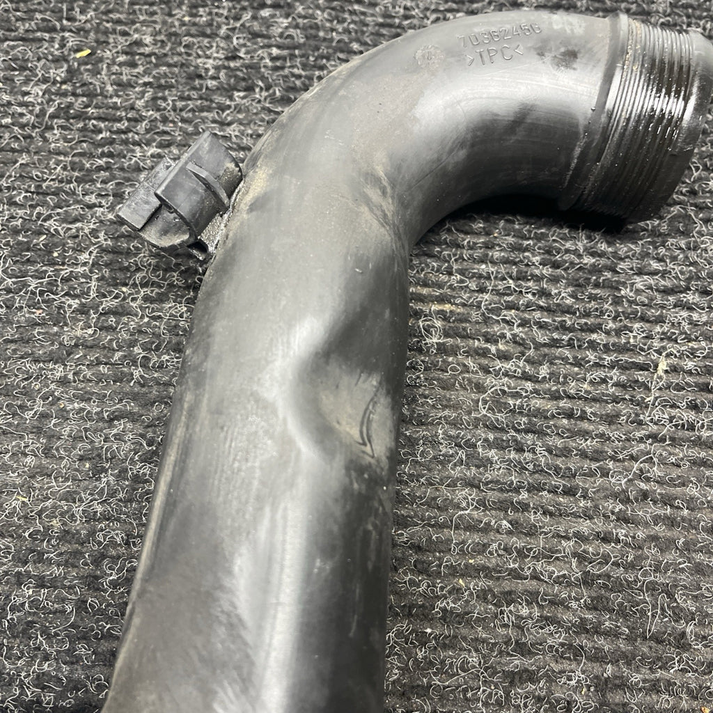 ☑️ 07-13 Bmw E82 E90 E92 135I 335I Intercooler Charge Pipe Intake Pipe Tube Oem