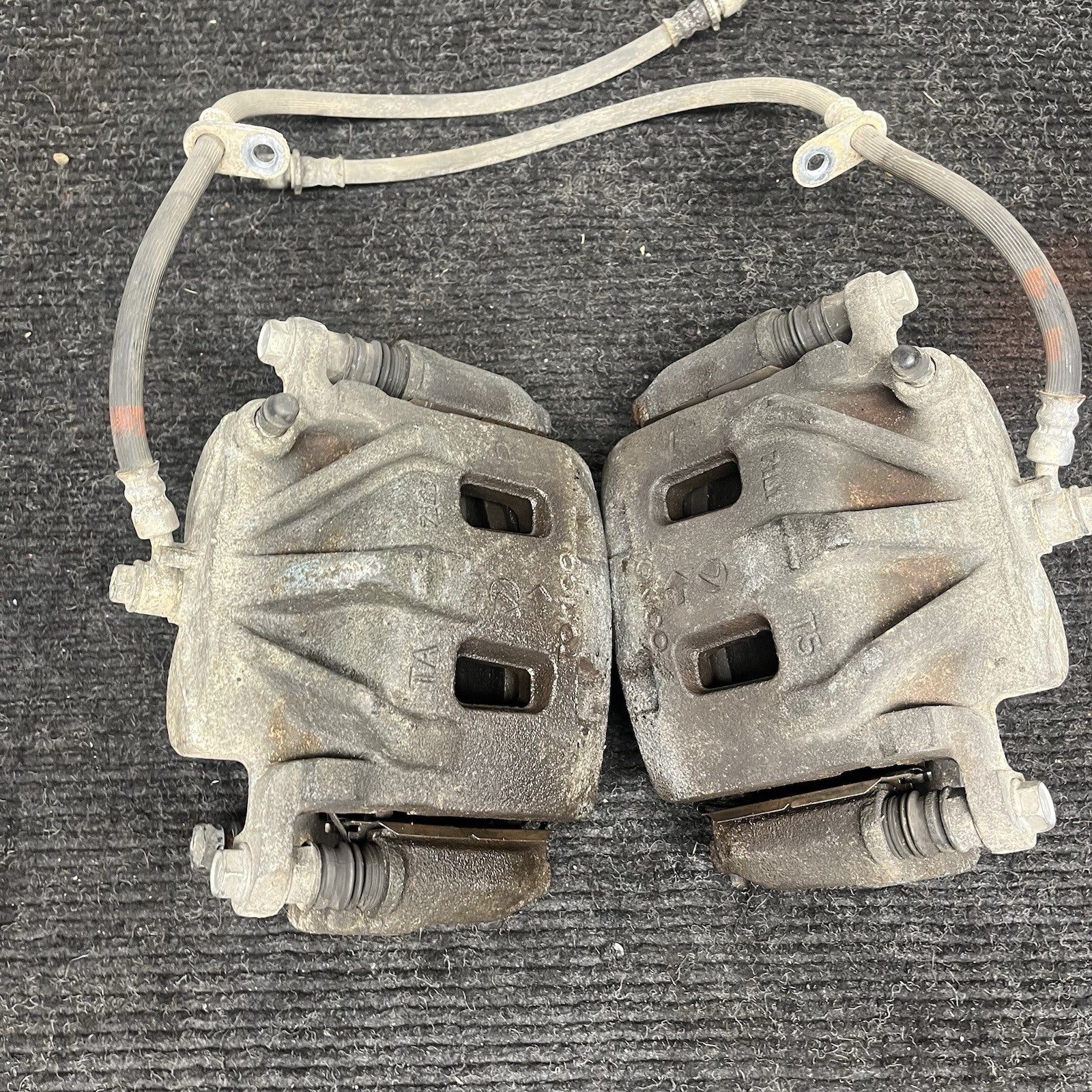 ☑️ 2015-2021 Subaru WRX OEM 2 Piston Front Brake Calipers 26292AG040 26292AG050