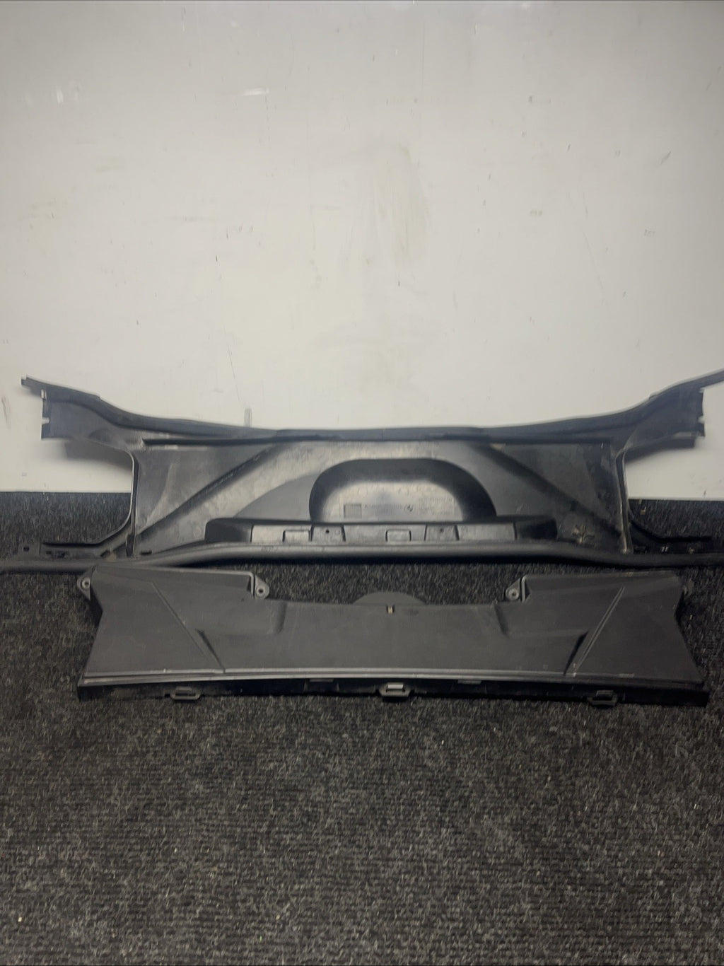 ☑️ 2006-2013 OEM BMW E90 E92 E93 335i Cabin Air Filter Cowl Housing SET *NOTE*