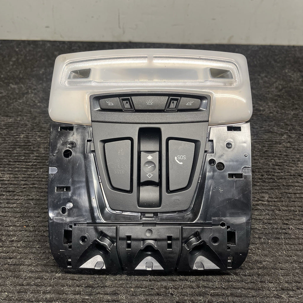 ☑️ 2012 - 2015 BMW F30 320I 328I FRONT UPPER DOME LIGHT ASSEMBLY OEM 9330039