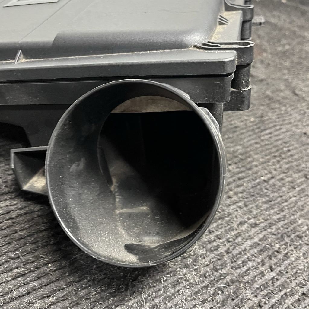 ☑️ 2012-2019 BMW X5 3.0L Engine Air Cleaner Filter Intake Box 7583713 OEM