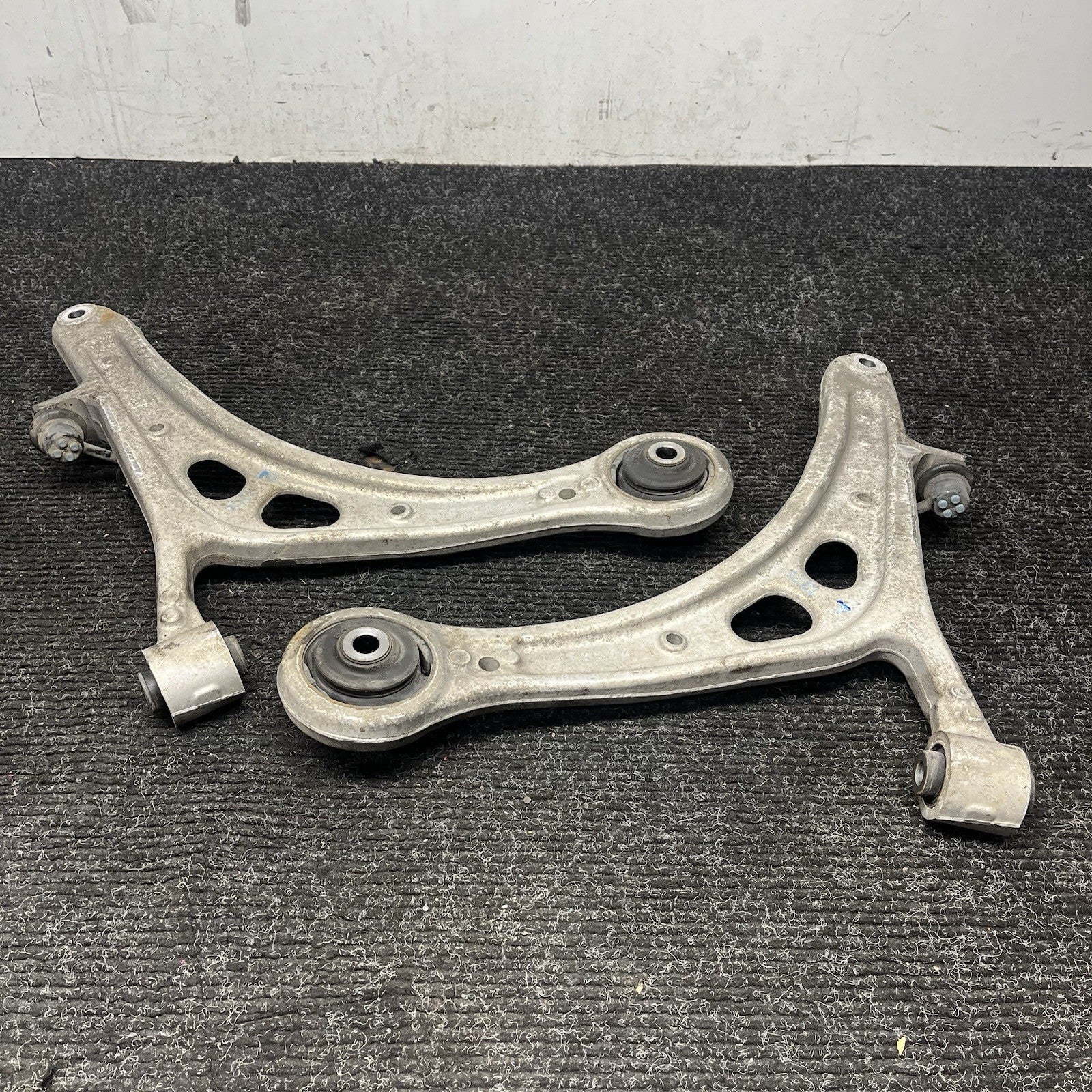 ☑️ 2008-2014 Subaru Impreza WRX STI OEM Front Lower Control Arms Pair LH RH