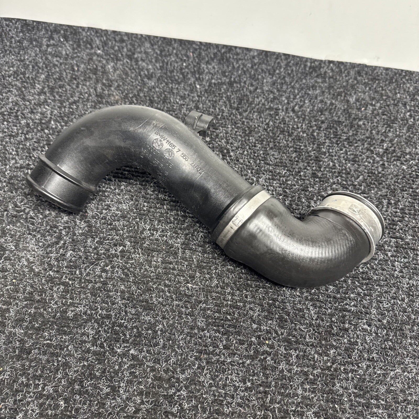 ☑️ 07-13 Bmw E90 135 335 Left Side Intercooler Charge Pipe Intake Pipe Tube Oem