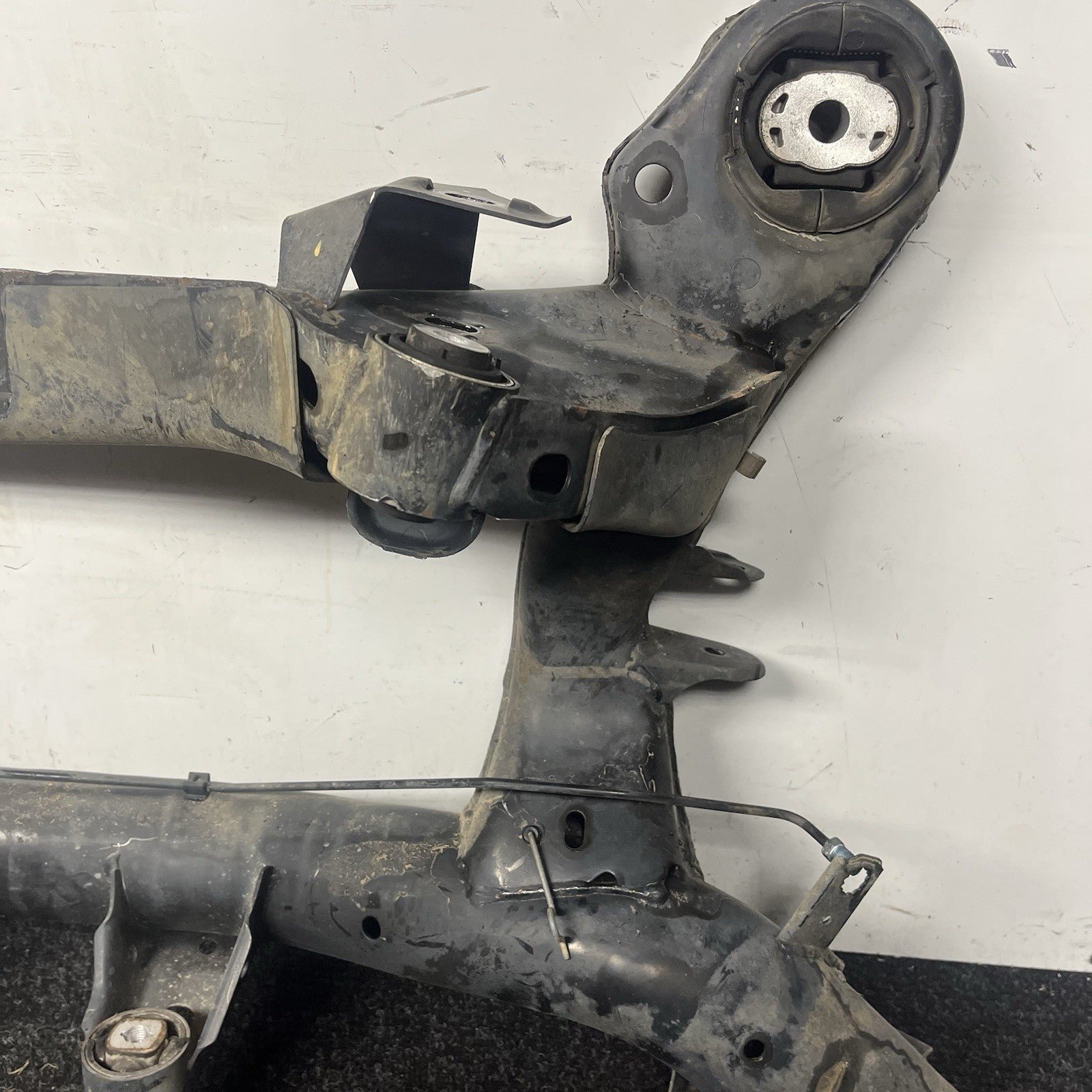 ☑️ 07-13 BMW E90 E92 E93 328i 335i RWD Rear Axle Subframe Crossmember Assy OEM