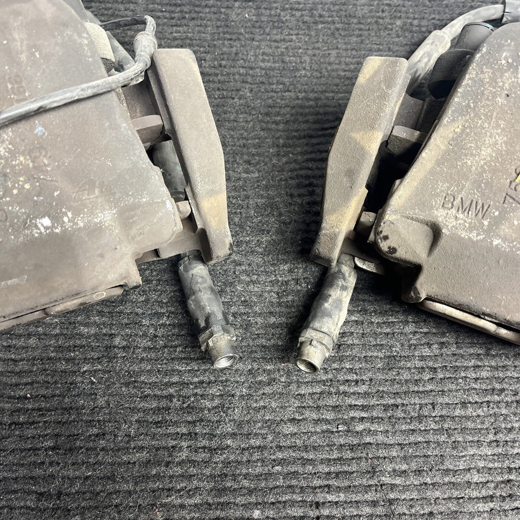 ☑️ 2007-2018 BMW X5 X6 E70 F15 F16 Front Brake Calipers OEM 6776784 6776783
