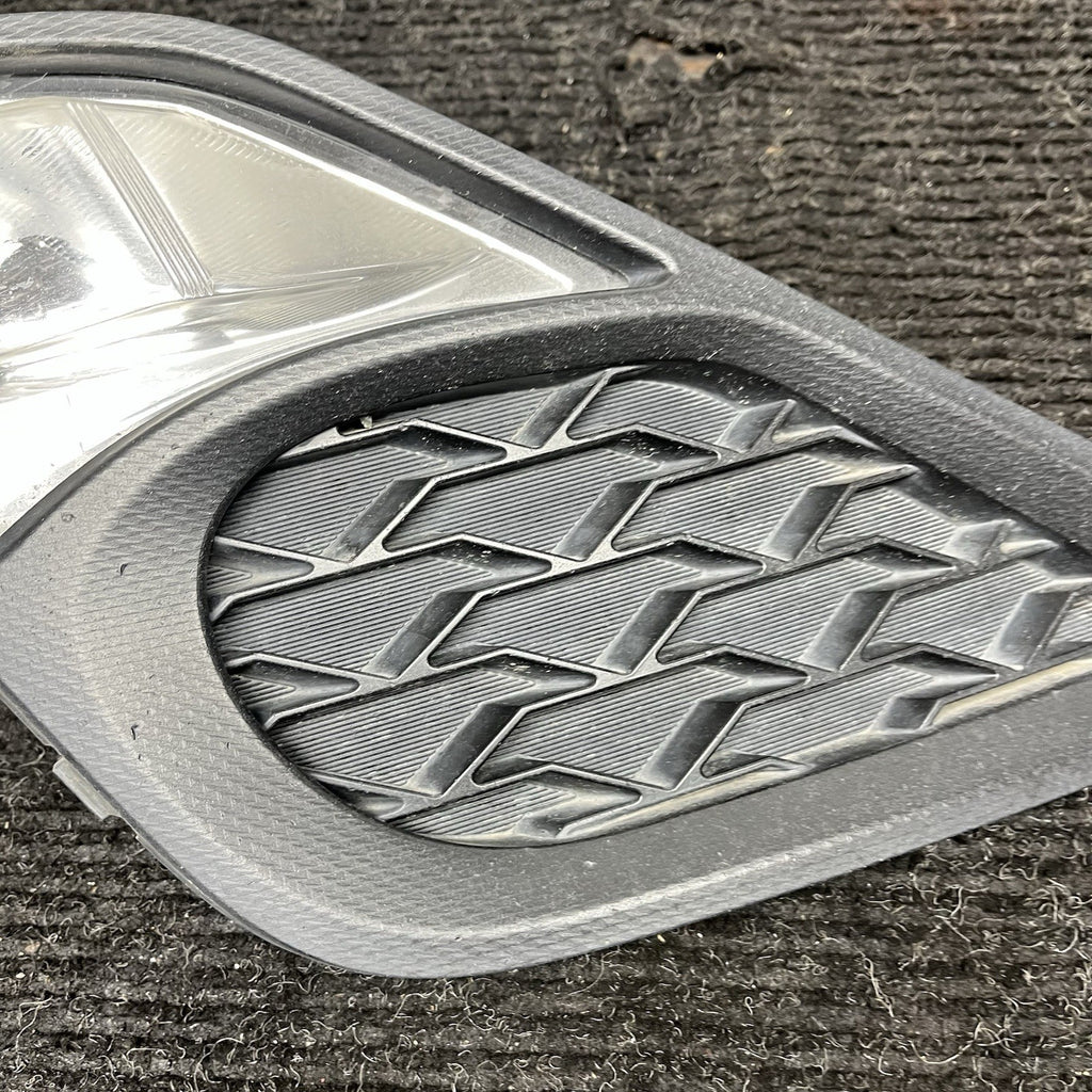 ☑️ 2013-2016 Scion FRS Right Passenger Turn Signal Lamp W/ Trim OEM