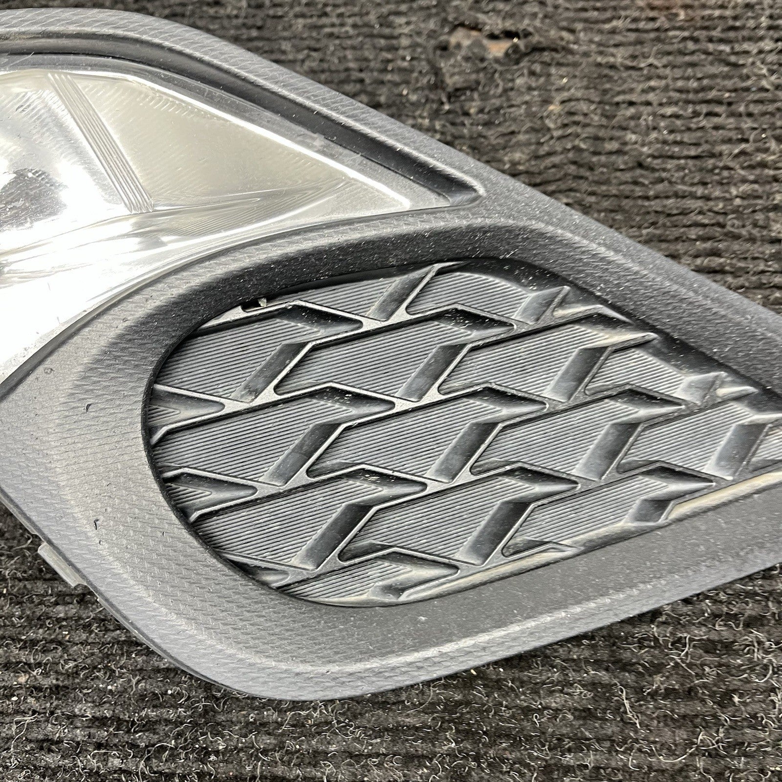 ☑️ 2013-2016 Scion FRS Right Passenger Turn Signal Lamp W/ Trim OEM
