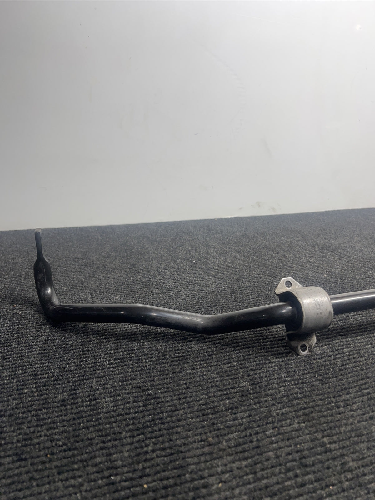 BMW  F22 F23 Rear Suspension Anti Roll Stabilizer Sway Bar OEM