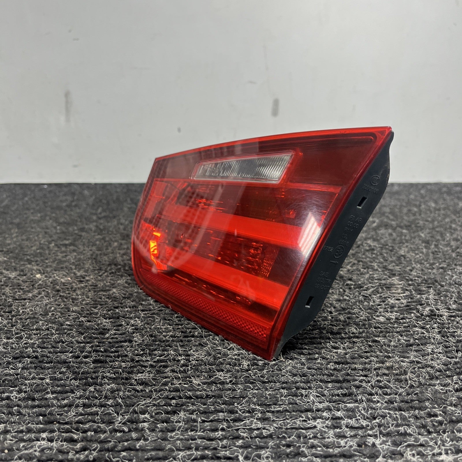 ☑️ 12-15 OEM BMW F30 F80 M3 Sedan Rear Passenger Side Inner Trunk Tail Light