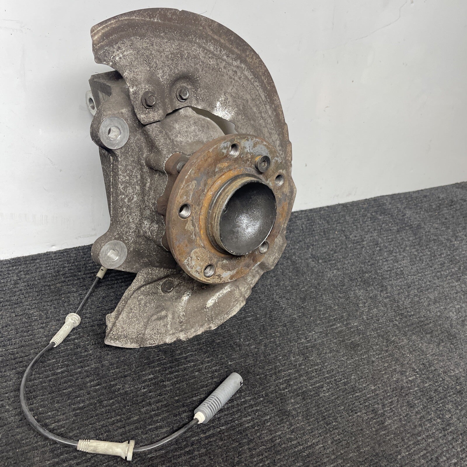 ☑️ 06-13 OEM BMW E82 E90 E92 RWD Front Right Passenger Hub Wheel Bearing Spindle