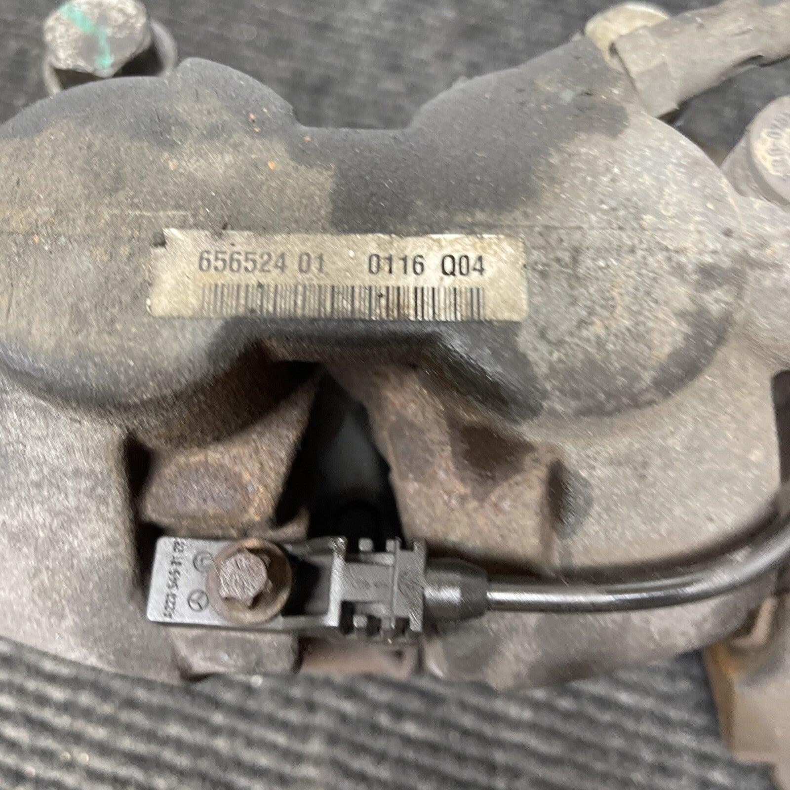 07-10 MERCEDES ML 350 W164 FRONT RIGHT LEFT BRAKE CALIPER ASSEMBLY 65652401 120K