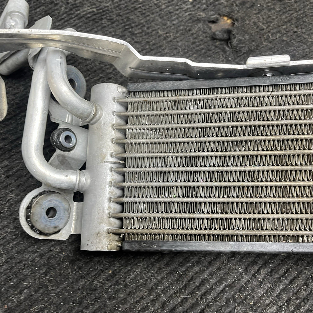 ☑️08-13 OEM BMW E88 E82 135 Convertible Coupe Engine N54 N55 Oil Cooler Radiator