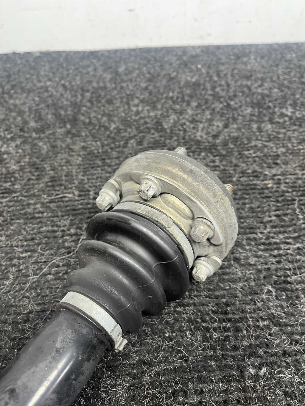 ☑️ 07-13 OEM BMW E82 E90 E92 DCT / MT Rear Right Axle Output Half Shaft Assembly