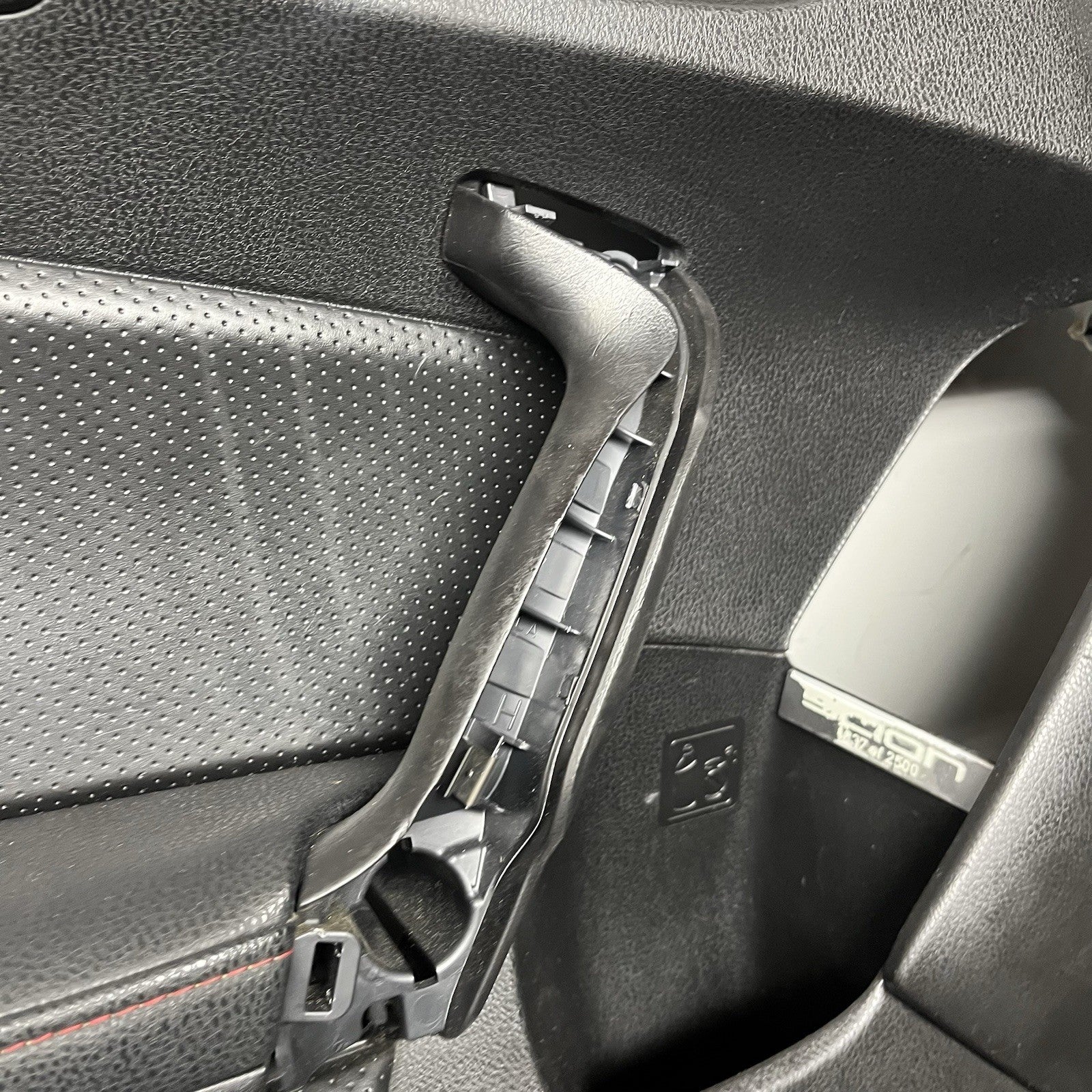 ☑️ 2013-2017 Subaru BRZ FRS Left Driver Side Interior 10 Series Door Panel OEM