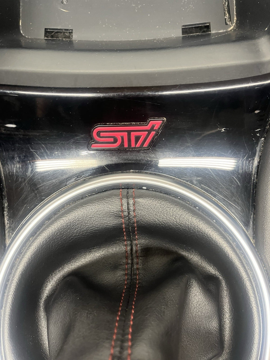 ☑️ 18-21 SUBARU WRX STI CENTER CONSOLE SHIFT BOOT SURROUND BEZEL PANEL TRIM OEM