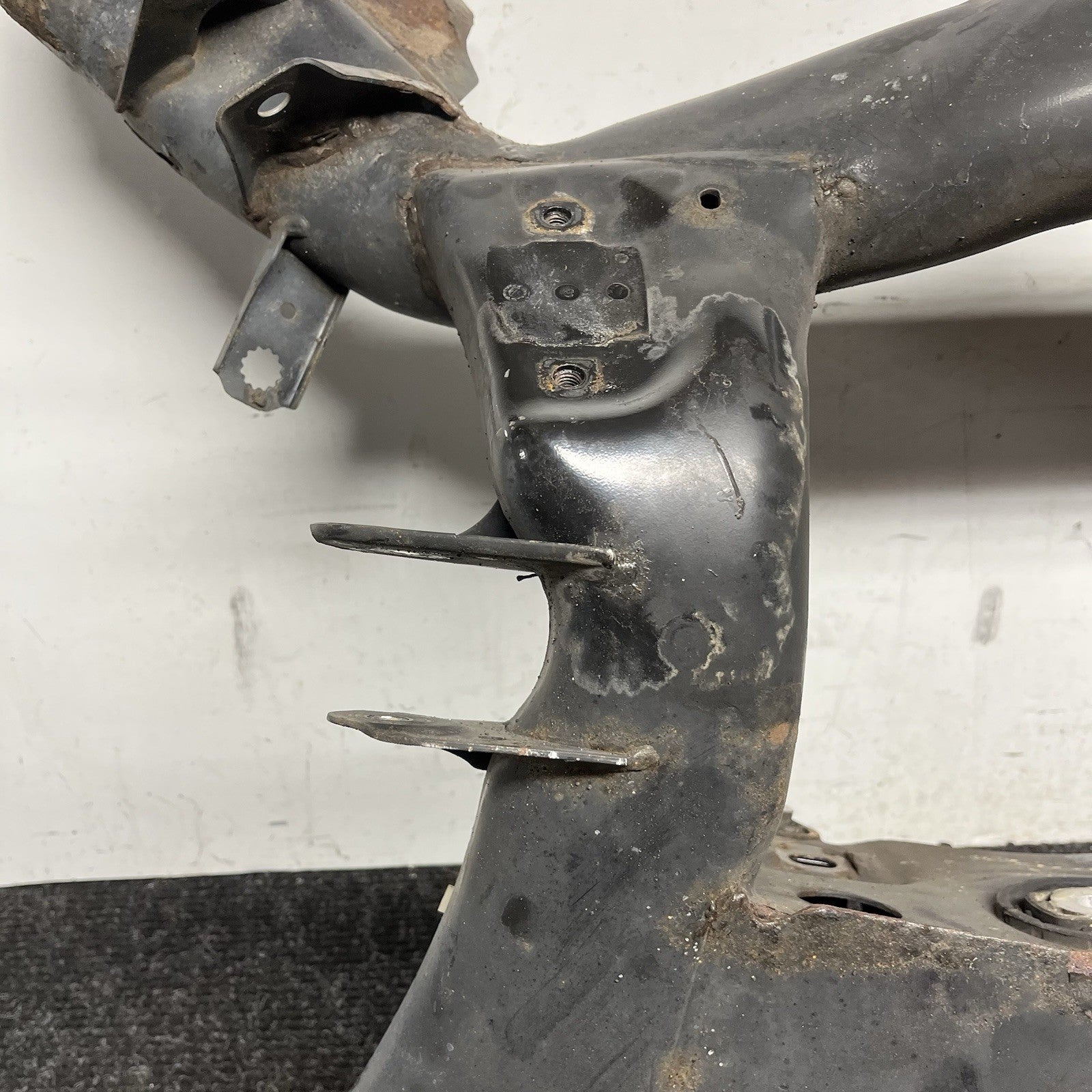 ☑️ 07-13 BMW E90 E92 E93 335I Rear Axle Subframe Crossmember Cradle Carrier OEM