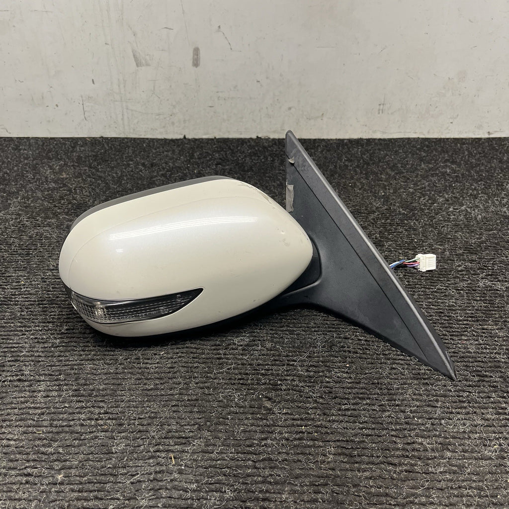 ☑️ 2008-2014 Subaru WRX STI RH Right Passenger Door Mirror DGM White OEM