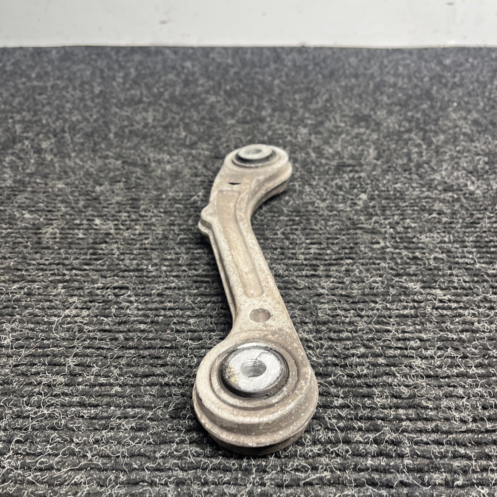 ☑️ 14-17 Maserati Ghibli Rear Right / Left Side Upper Control Arm OEM