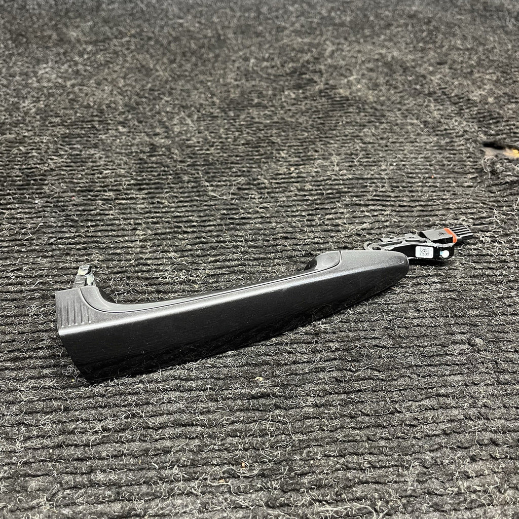 ☑️ 12-18 OEM BMW F30 F80 Front Right Passenger Door Handle COMFORT ACCESS Gray
