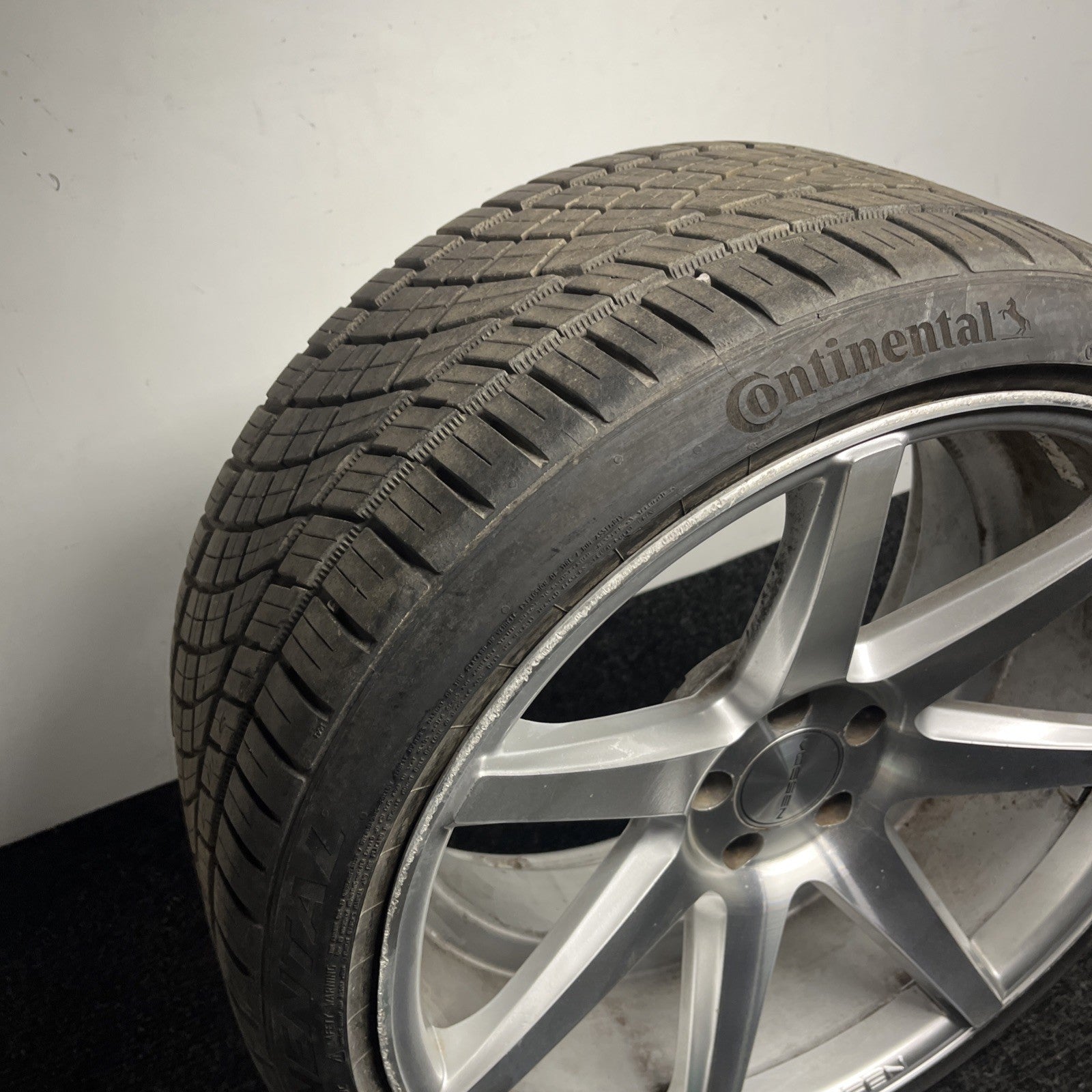 ☑️ ONE Vossen CV3 Silver Wheel W/TIRE & Cap 20x10.5 et30 5x112
