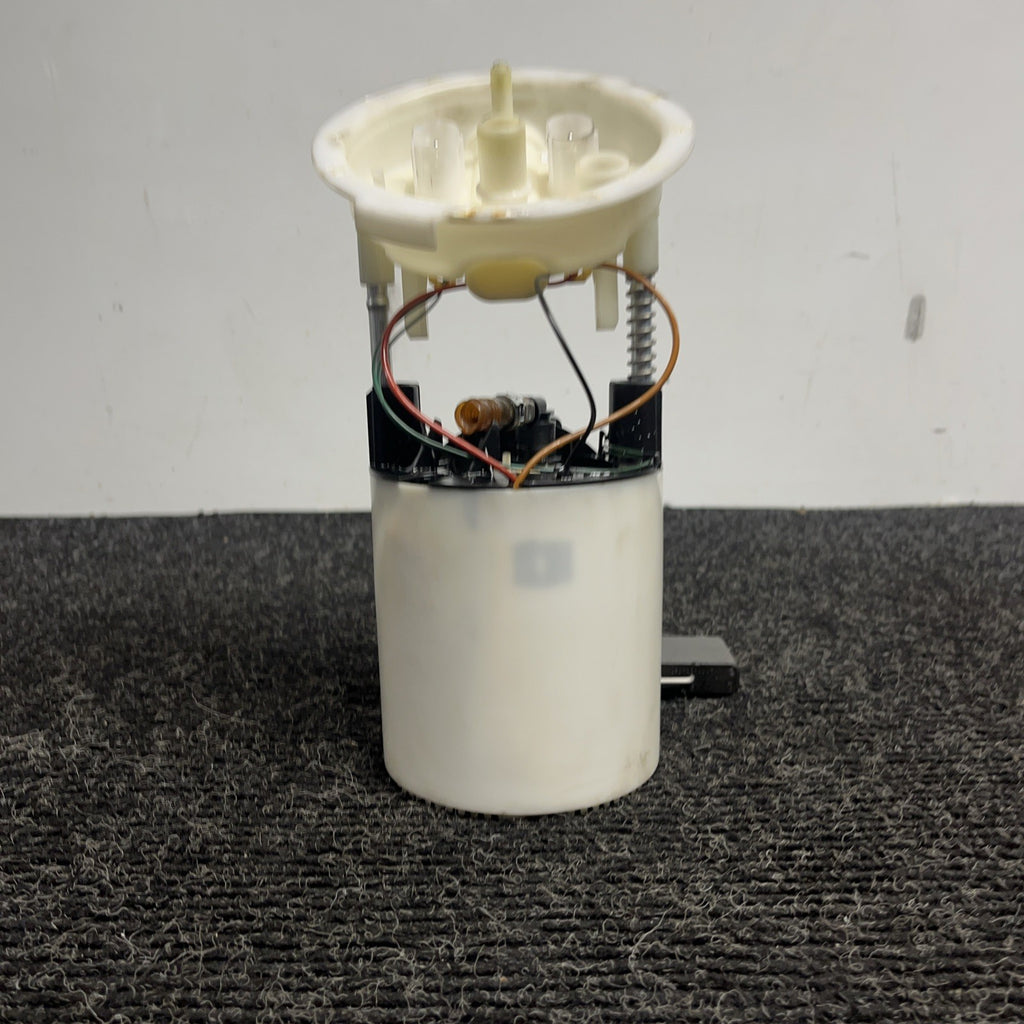 ☑️ 06-13 BMW E82 E88 E90 E91 E92 E93 128I 135I 328I 335I Fuel Pump Sending OEM