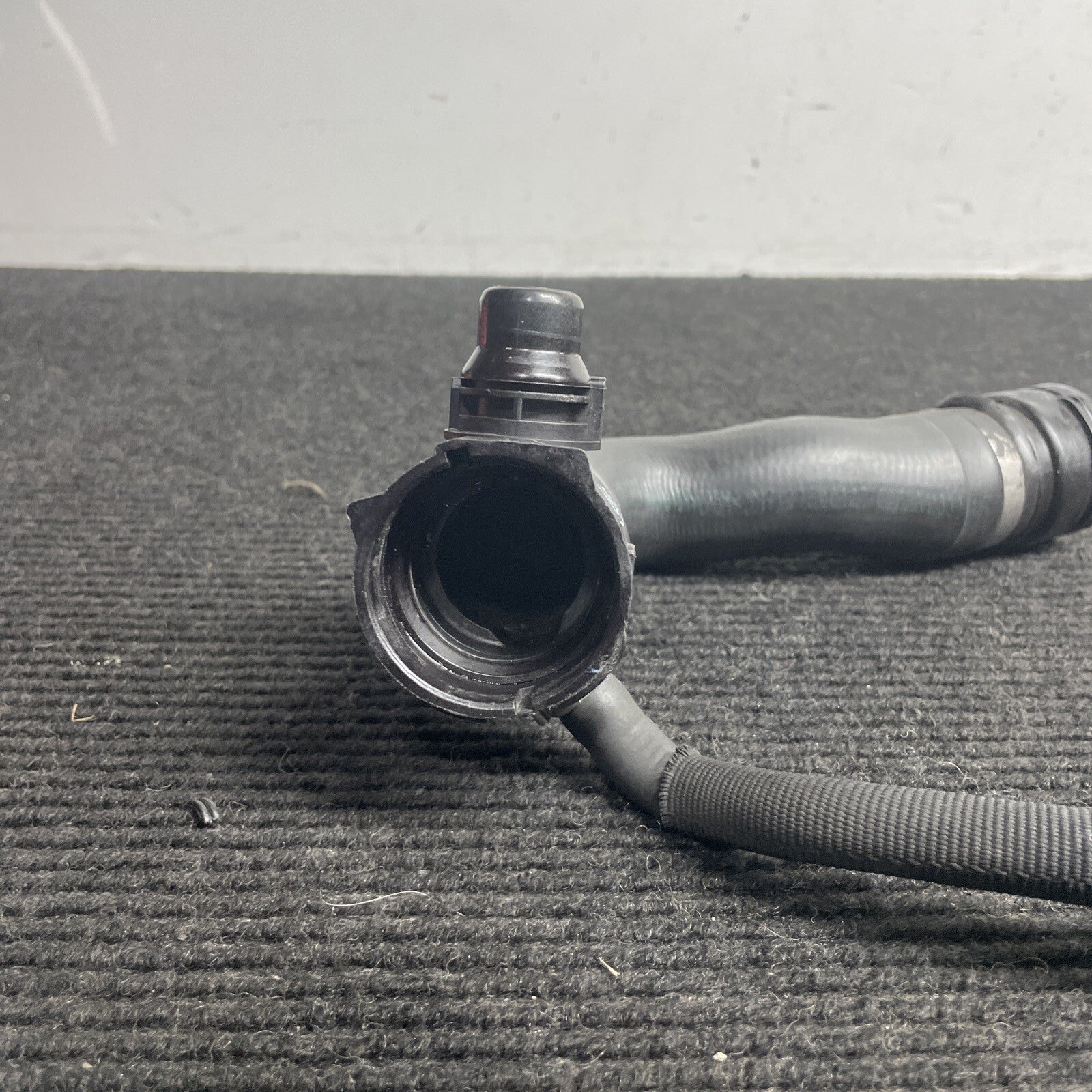 ☑️ 08-10 BMW E60 535i N54 Upper Radiator Coolant Hose Pipe Line 7599452 OEM