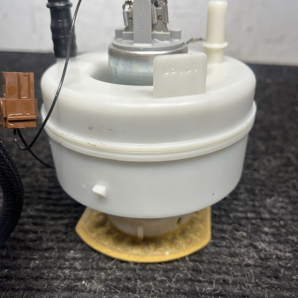☑️ 2007-2013 BMW 328i N51 E90 GENUINE OEM FUEL PUMP N51B30A 16147194207 7194207