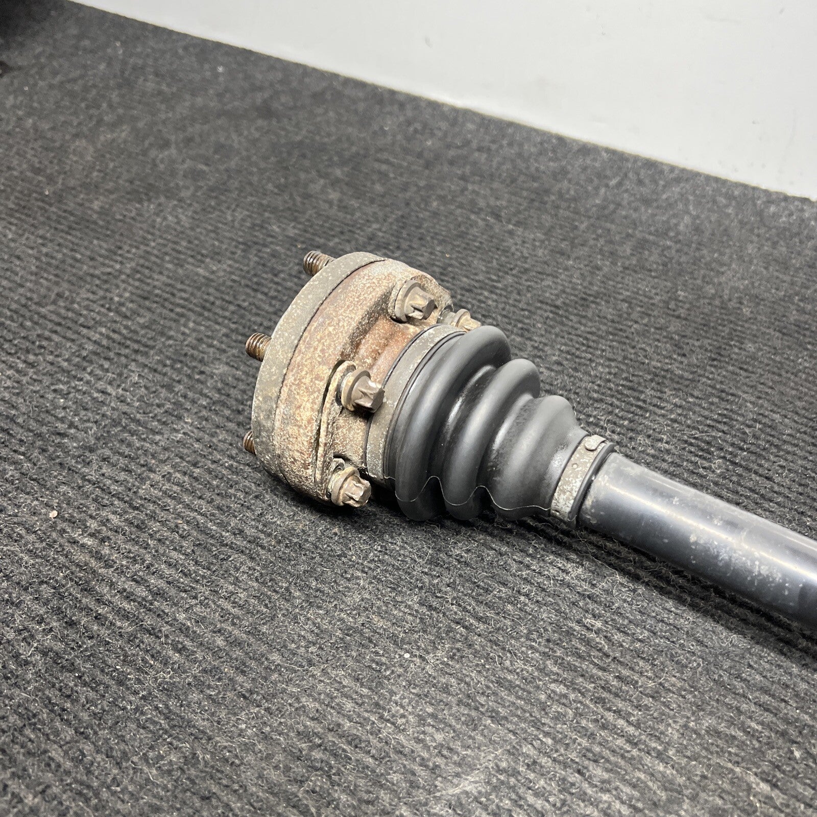 ☑️ 1997-02 BMW Z3 OEM Rear Right Hand Pass Side Axle GOOD SHAPE W/HARDWARE